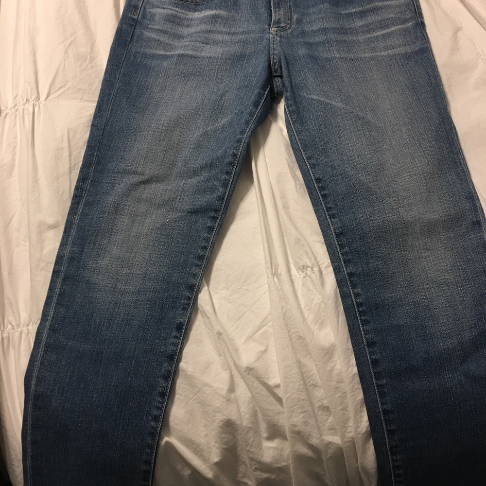 AG Stilt Roll Up Cigarette Roll Up Jeans!